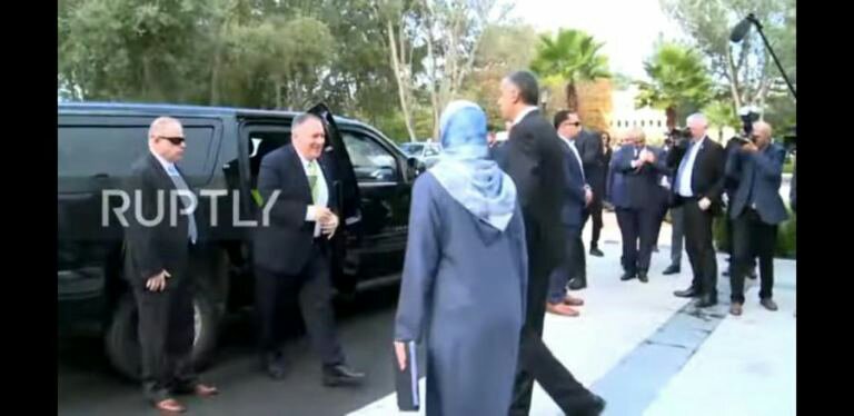 صورة لسيدة المحجبة مع الحموشي