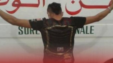 عياقة.. مراهق يقتاحم حمام ديال لعيالات على حساب 100دهم