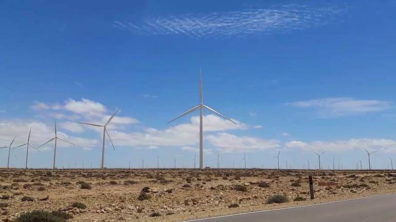 شركة (سيمنز غاميسا) الإسبانية ستقوم بتركيب 87 من (التوربينات) في مزرعة الرياح ببوجدور