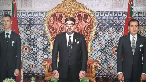 الملك يعزي أسرة الكولونيل ماجور الشريف المختار و قبيلة أولاد دليم في مصابهم الجلل