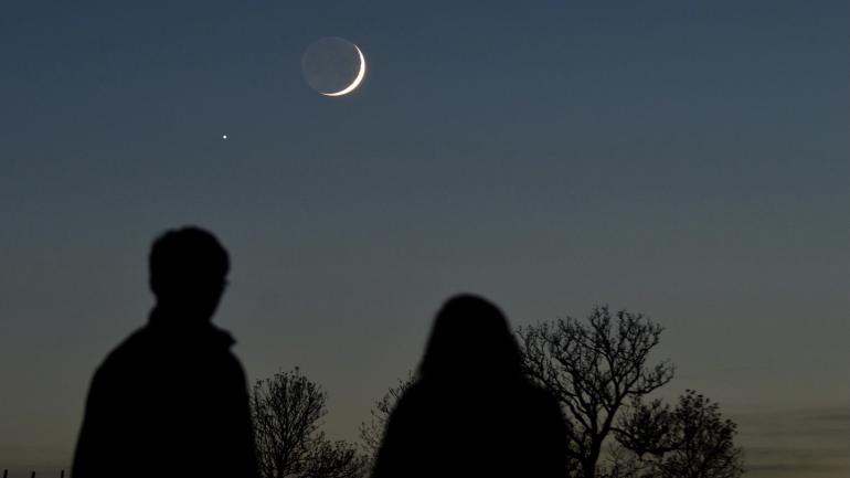 فاتح شهر شعبان لعام 1445 هجرية سيكون يوم غد الأحد.