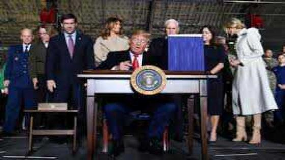 ترامب يوقع مشاريع ب1.4 تريليون دولار في 2020