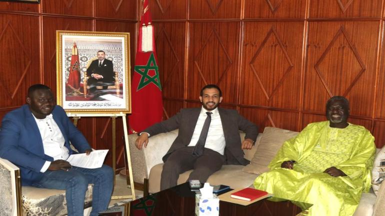 “الراغب حرمة الله” رئيس مجلس جماعة الداخلة يستقبل القنصل العام لجمهورية السنغال بالداخلة