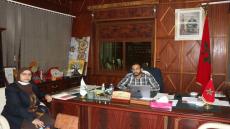 الإنقطاعات المتكررة للماء تدفع رئيس جماعة الداخلة لعقد لقاء مع المسؤولة الجهوية عن الماء.. وهذه مخرجاته!!