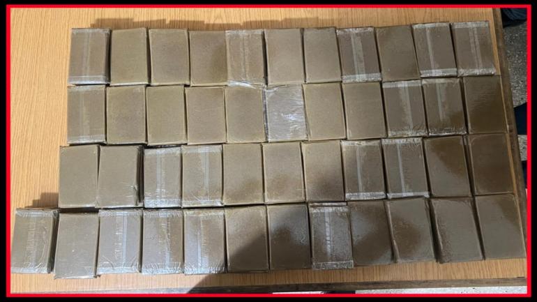 إجهاض محاولة تهريب 8 أطنان و196 كلغ من مخدر الشيرا بميناء طنجة المتوسط