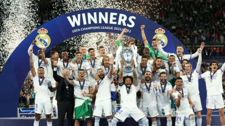 للمرة الخامسة في تاريخه: ريال مدريد الإسباني يحرز على كأس السوبر الأوروبية لكرة القدم