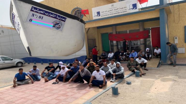 خطير.. تنسيقية الشباب الصحراوي ملاك القوارب تتهم وزارة الصيد بالإزدواجية في الخطاب