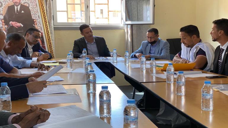 في ظل لبلوكاج و سيل الإستقالات.. هل تنتج غرفة الصناعة التقليدية بالداخلة رئيساً جديداً؟