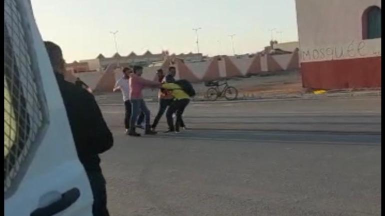 فرع الفيدرالية المغربية لناشري الصحف بجهة الداخلة يتطالب بفتح تحقيق في واقعة الإعتداء على الصحفي “يونس”