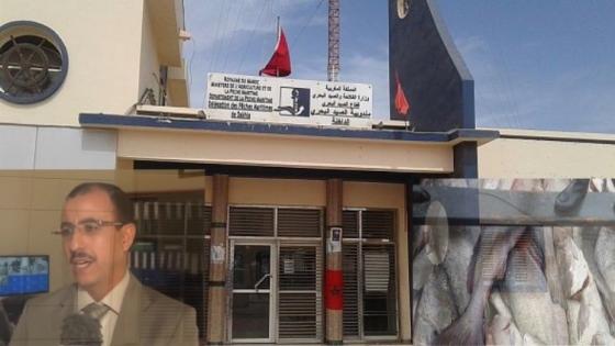 من جديد..سفينة ترمي أطنان من الكوربين عرض البحر فهل يوقف المدير الجهوي هذا العبث؟؟