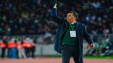 بعد الخسارة أمام أولمبيك آسفي.. البدراوي يقيل مدرب الرجاء الطاوسي
