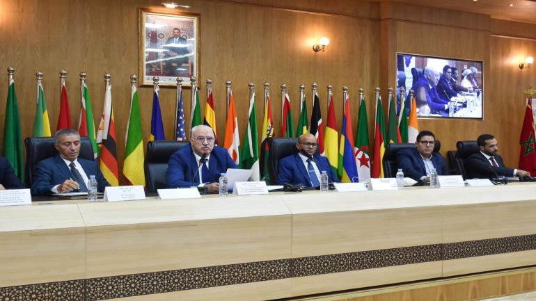 افتتاح أشغال الملتقى الثالث لمنتدى الجمعيات الإفريقية للذكاء الاقتصادي بالداخلة