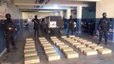 إجهاض عملية لتهريب المخدرات وحجز أكثر من طن دالحشيش شرق مدينة العيون