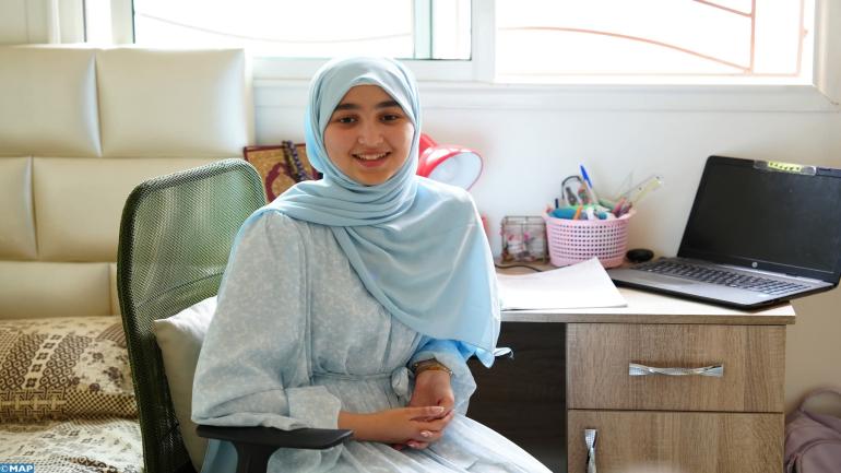 هبة بناني صاحبة أعلى معدل في امتحانات الباكالوريا