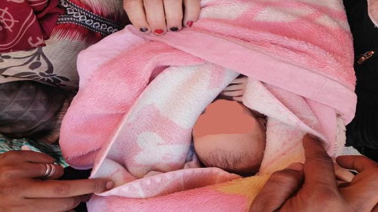 العثور على رضيع متخلي عنه بشارع طانطان بالعيون