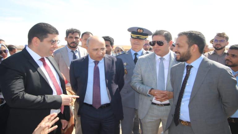 بالفيديو.. الراغب حرمة الله يُطالب وزير الثقافة المهدي بنسعيد بضرورة الإعتناء و دعم فرق الموسيقى الحسانية و الصناع التقليديين بالداخلة