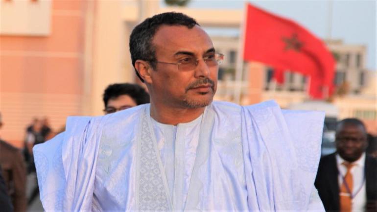 الخطاط ينجا يقدم مرافعة قوية أمام ستيفان دي ميستورا و المبعوث الأممي يعبر عن إعجابه بها