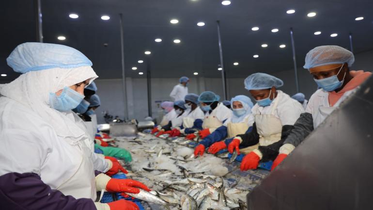 “الباطرونا” تطالب بعطلة استثنائية لأجراء القطاع الخاص