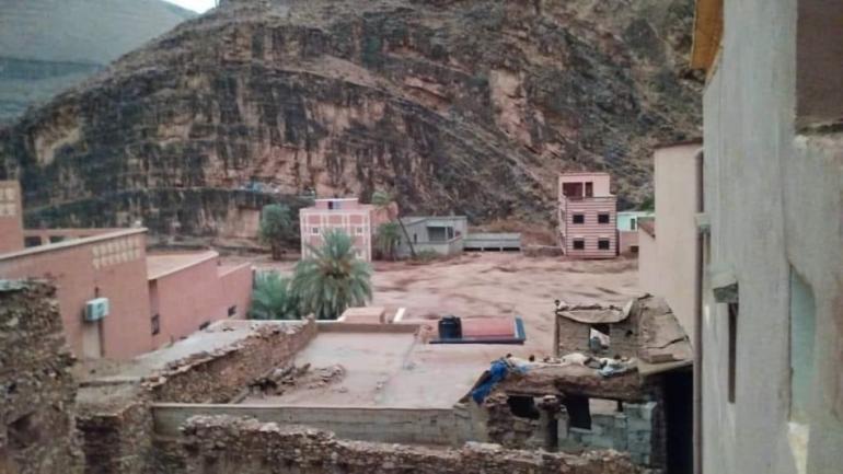 4 قتلى و14 مفقودا في فيضانات طاطا