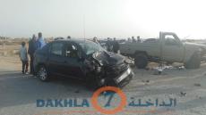 حادث مروع …إصطدام سيارتين بمنطقة أم لبوير بالداخلة