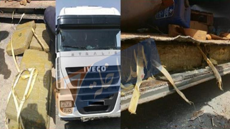 كيفاش داز هاد الحشيش من باراجات الصحرا كلها.. حجز 500 كيلو د الحشيش جاية من أكادير وغادية لمالي