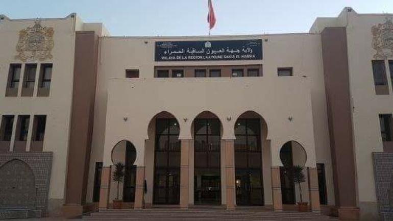 بلاغ ولاية العيون..إبتداء من اليوم منع التجمعات لي فيها 10 والجنائز والأعراس ممنوعة بسبب ارتفاع فيروس كورونا