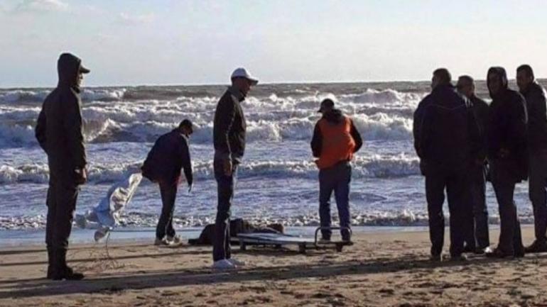سواحل الداخلة لاحت جثة ديال حراگ مجهول الهوية