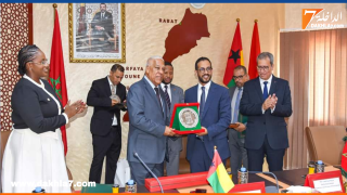 توقيع اتفاقية توأمة بين مدينتي الداخلة وبيساو