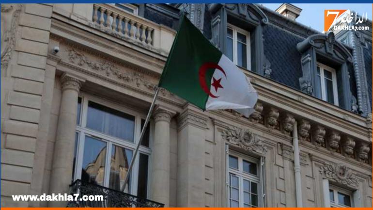 السلطات الجزائرية تفرج عن دفعة جديدة من الشباب المغاربة المعتقلين في سجونها