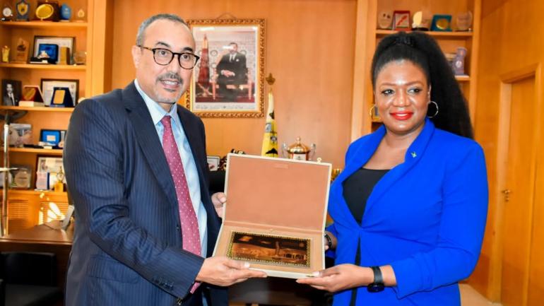 الخطاط ينجا يستعرض أهم أوجه التنمية بجهة الداخلة وادي الذهب أمام وفد من جزر الكاريبي