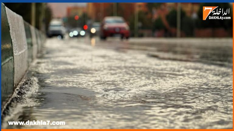 زخات رعدية محليا قوية مصحوبة بتساقط للبرد وبهبات رياح اليوم الثلاثاء بعدد من مناطق المملكة
