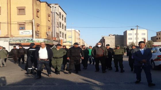 الوالي بنعمر يقف على تطبيق اجراءات حالة الطوارئ بالداخلة