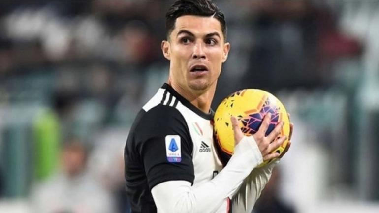 كورونا يبعثر أوراق “يوفينتوس”.. والأخير يتجه إلى بيع رونالدو