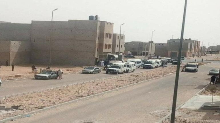 أفارقة من دول جنوب الصحراء اقتاحموا عمارة فالعيون والبوليس محاصر المكان