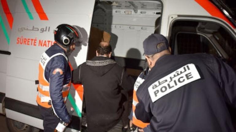 البوليس ديال لعيون قرقبو على 2 أشخاص و باقي كيقلبو على 3 و ها باش متهمين