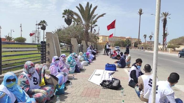 تنسيقية الوعد تدشن معتصم مفتوح من أمام مقر المجلس الجهوي للداخلة