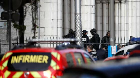 حادث نيس فرانسا هاد الصباح …ارهابي دبح جوج فالكنيسة والثالث مات فالزنقة