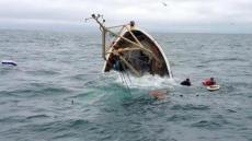 فاجعة بطرفاية..انقلاب باركو دالصيد و 3 ماتو وباقي كيقلبو على 10 آخرين على الأقل