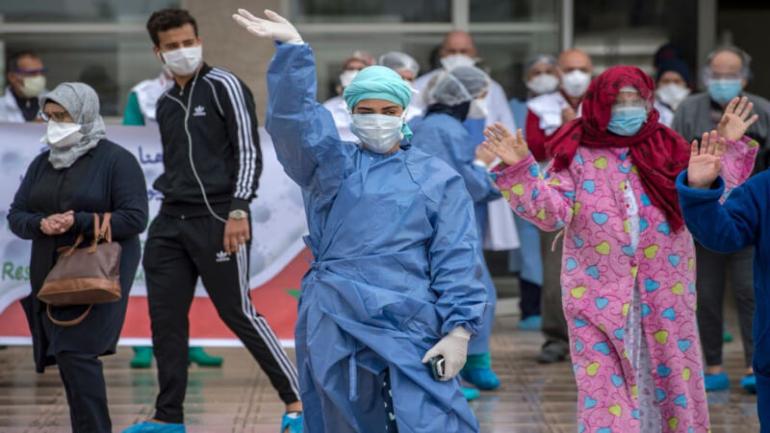 وزارة الصحة تدعو المواطنين مجددا إلى التقيد بالتدابير الاحترازية