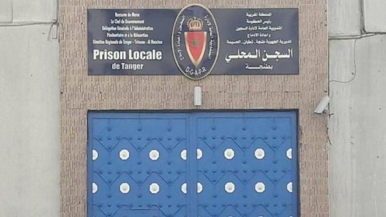 طنجة.. نزلاء يحتجون على المشتبه في قتل الطفل عدنان والحراس يضعونه في زنزانة انفرادية