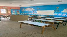 لهذا السبب أساتذة إبن زهر الإبتدائية بالداخلة يضربون عن العمل ؟