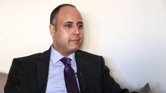 بنحمزة يدخل على خط أزمة “بيم” ويذكر مولاي حفيظ بـ”فضيحة 30 مليارا”