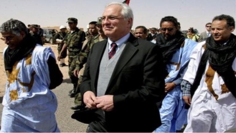 المبعوث الأممي السابق للصحراء روس يقوم بزيارة لمخيمات تندوف